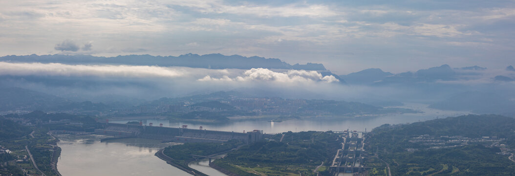 三峡大坝