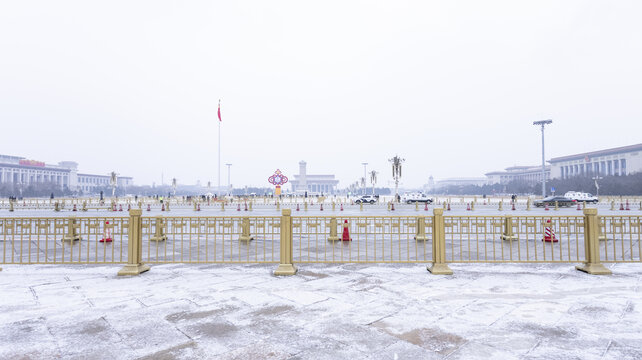 天安门广场雪景