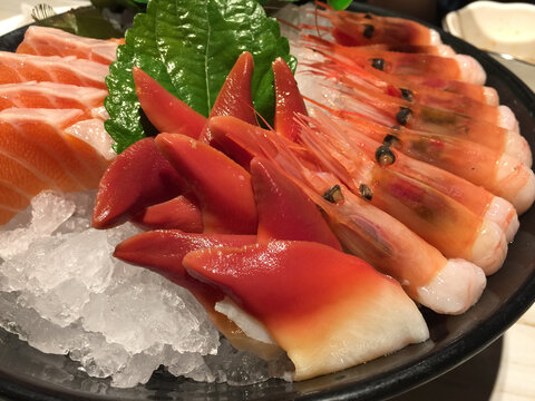 刺身拼盤