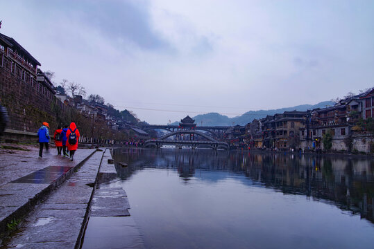 凤凰古城夜景