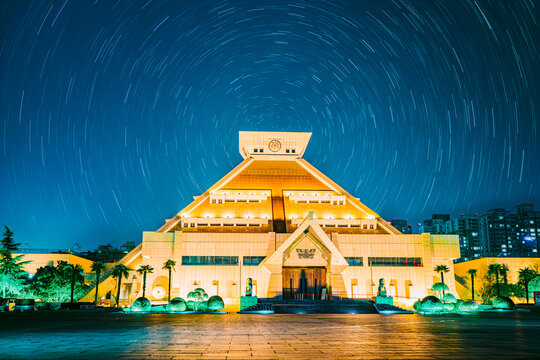 河南博物院夜景