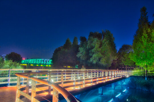 济宁蓼河公园夜景