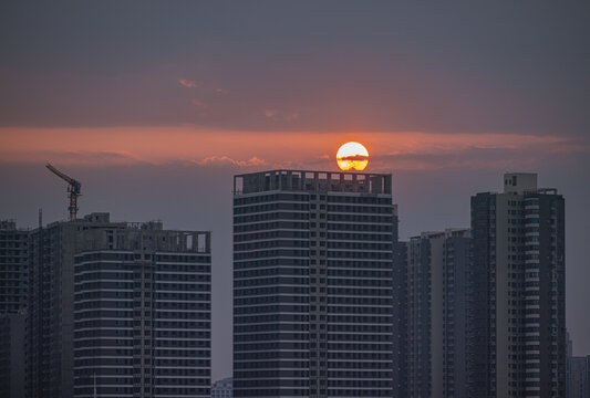 城市落日