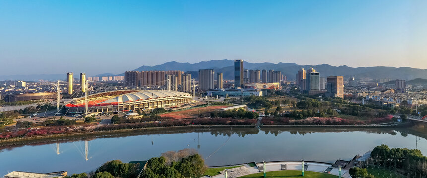 义乌梅湖城市风光航拍全景