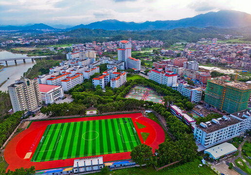 闽南科技学院