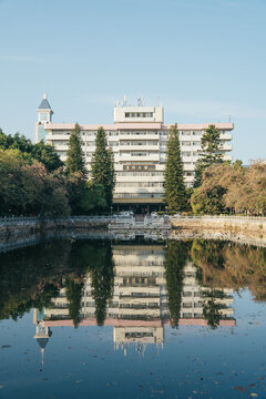 大学校园建筑物