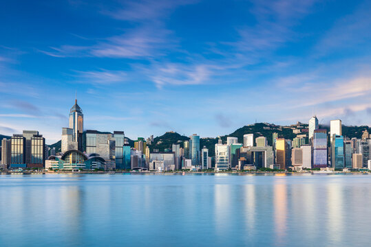 中国香港岛海岸线建筑风景