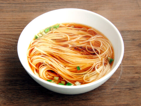 陽(yáng)春面