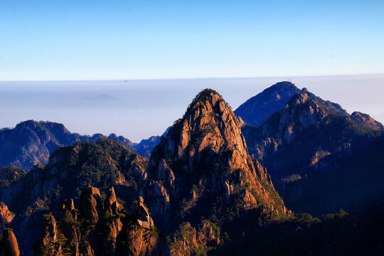 黄山山峦黄山旅游