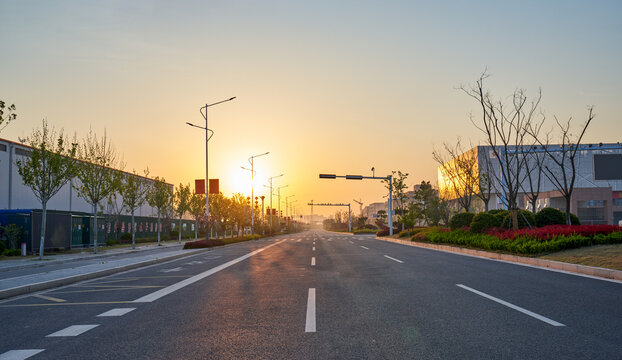 公路早晨