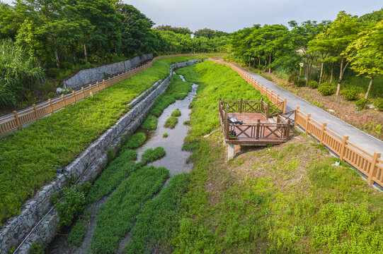 深圳九公坑河黄麻布段