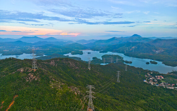 福建山区高压线