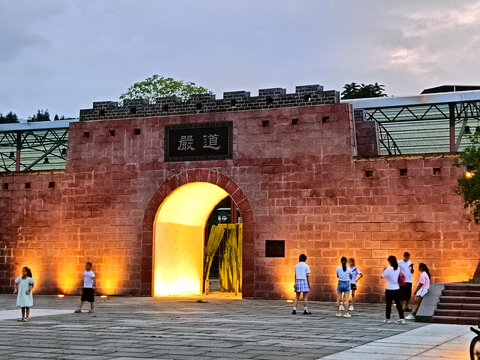 严道城门仿古建筑