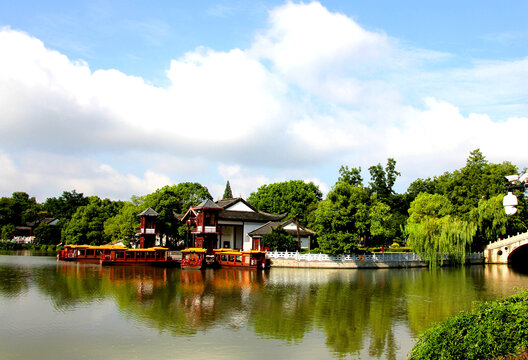 南京白鹭洲公园