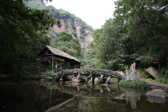 龙潭大峡谷