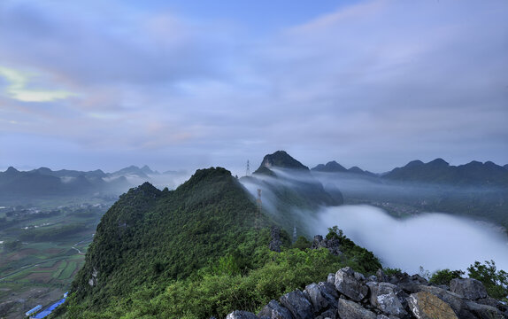 自然山河晨景