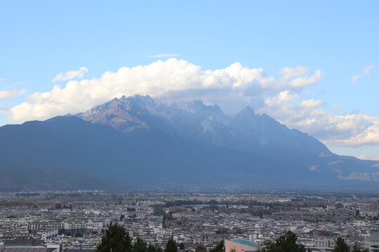 玉龙雪山