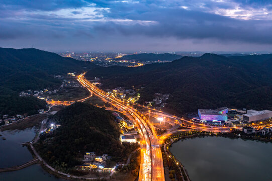 航拍湖南长沙岳麓区城市夜景