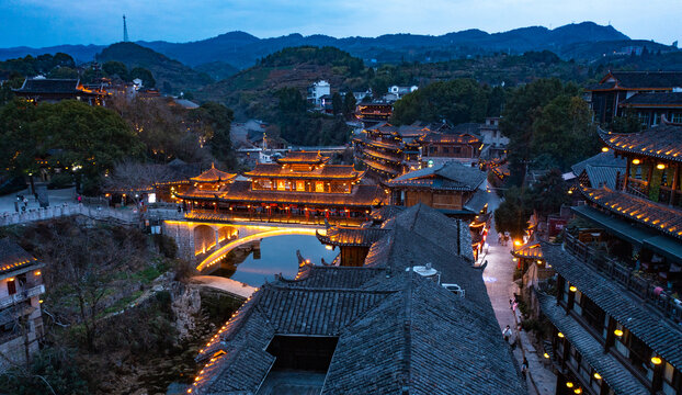 航拍湖南湘西芙蓉鎮(zhèn)風(fēng)光