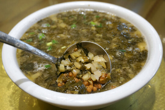 贵州遵义酸菜米豆汤
