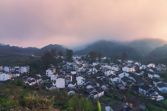 婺源县石城古村落和山区风光