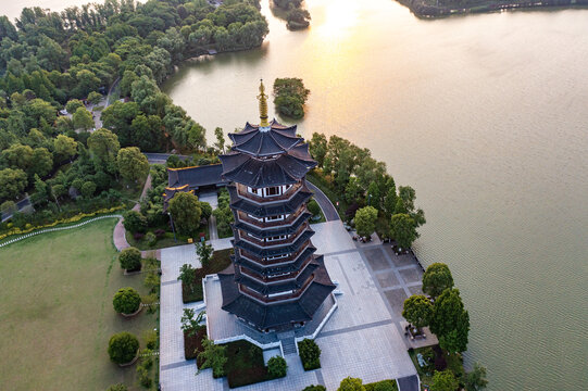 航拍湖南长沙洋湖湿地公园落日