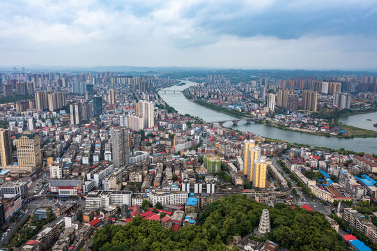 航拍湖南邵阳市双清区东塔