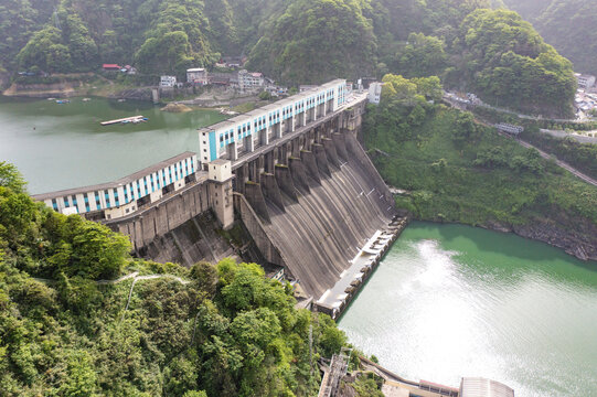 航拍湖南益阳安化县柘溪水库