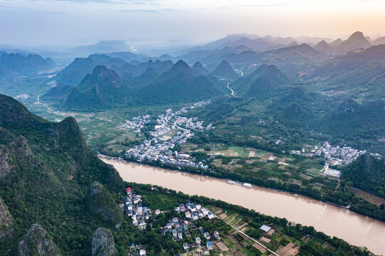 航拍广西桂林阳朔桂林山水