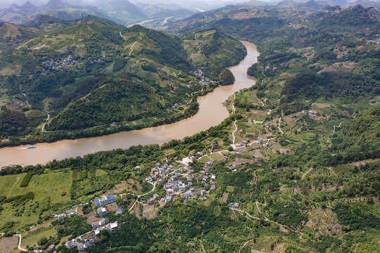 航拍广西桂林阳朔桂林山水