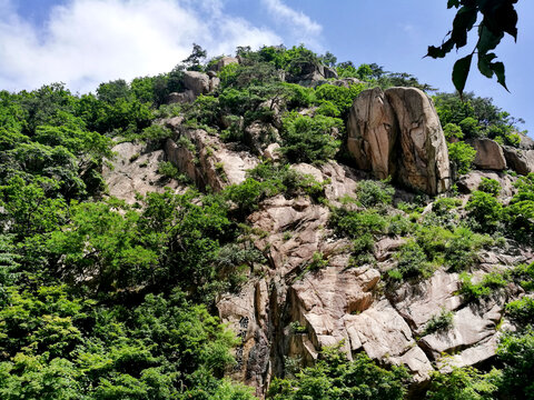 岩石山景