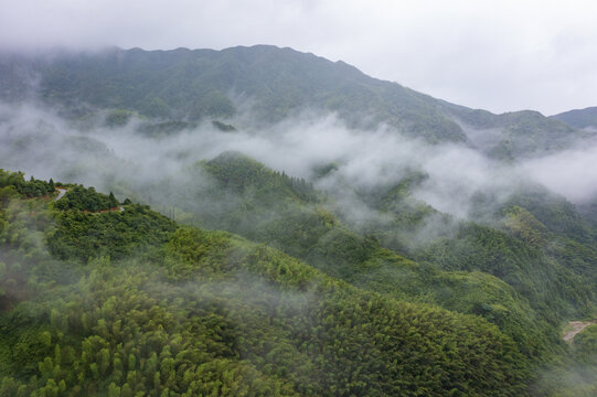 航拍湖南郴州金仙寨风电场