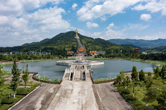 湖南长沙宁乡市密印寺千手观音