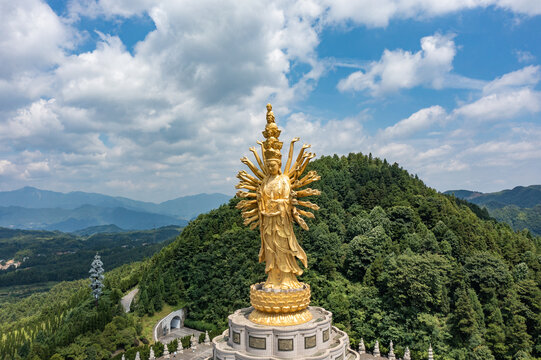 湖南长沙宁乡市密印寺千手观音