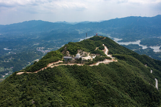 航拍湖南长沙宁芙蓉山普济寺