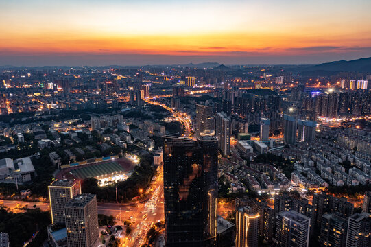 航拍湖南长沙岳麓区城市夜景