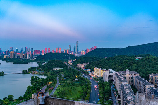 航拍湖南长沙岳麓区城市夜景