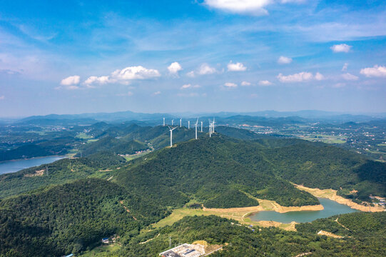 航拍湖南长沙宁乡罗仙寨风电场