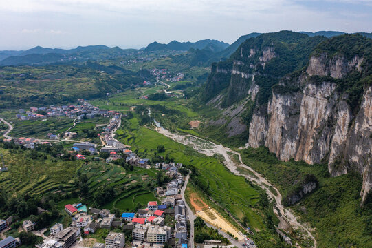 航拍湖南娄底涟源湄江景区