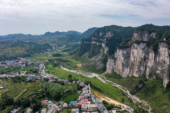 航拍湖南娄底涟源湄江景区