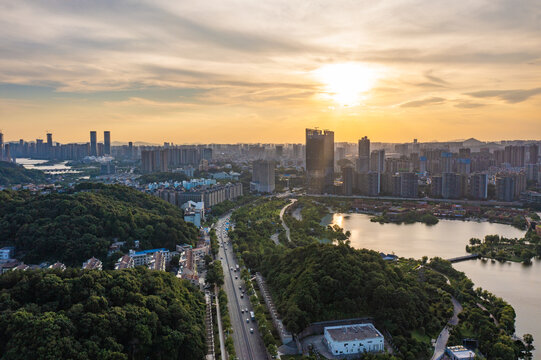航拍湖南長(zhǎng)沙城市景觀