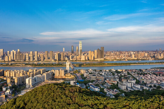 航拍湖南長(zhǎng)沙城市景觀