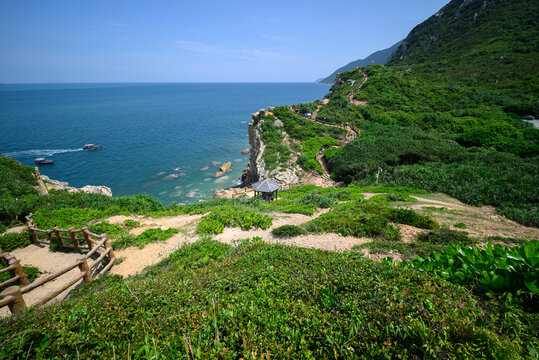 深圳杨梅坑鹿嘴山庄人鱼洞