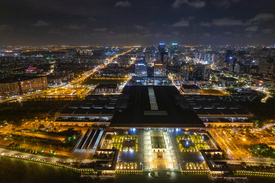 航拍苏州火车站夜景