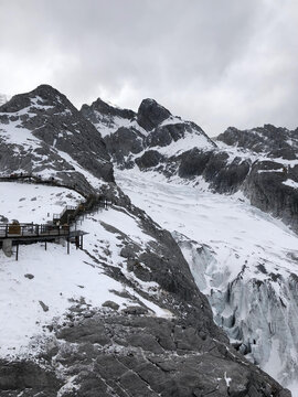 玉龙雪山