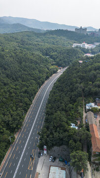 山间公路