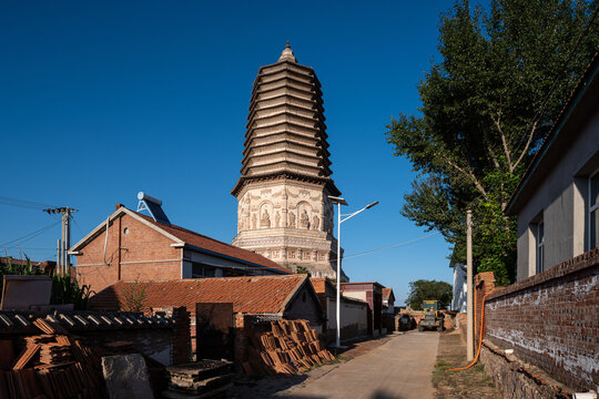 赤峰宁城县大明塔