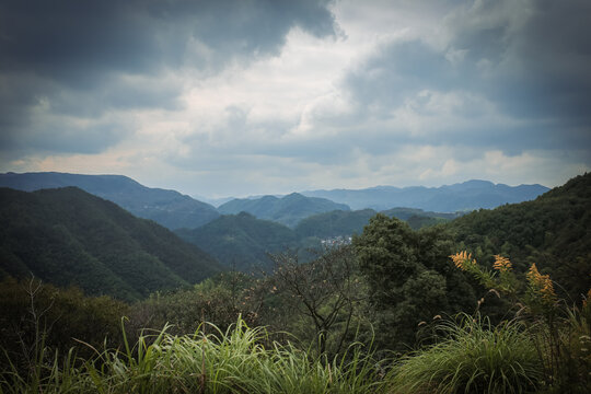 美丽山村