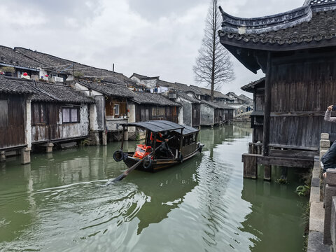 小桥流水人家