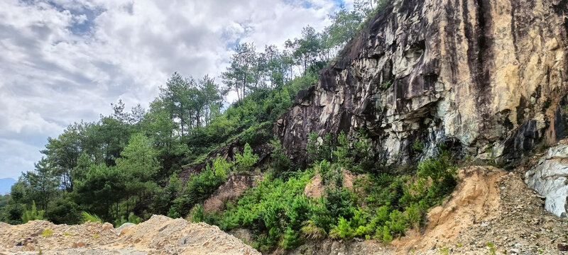 石矿场风景